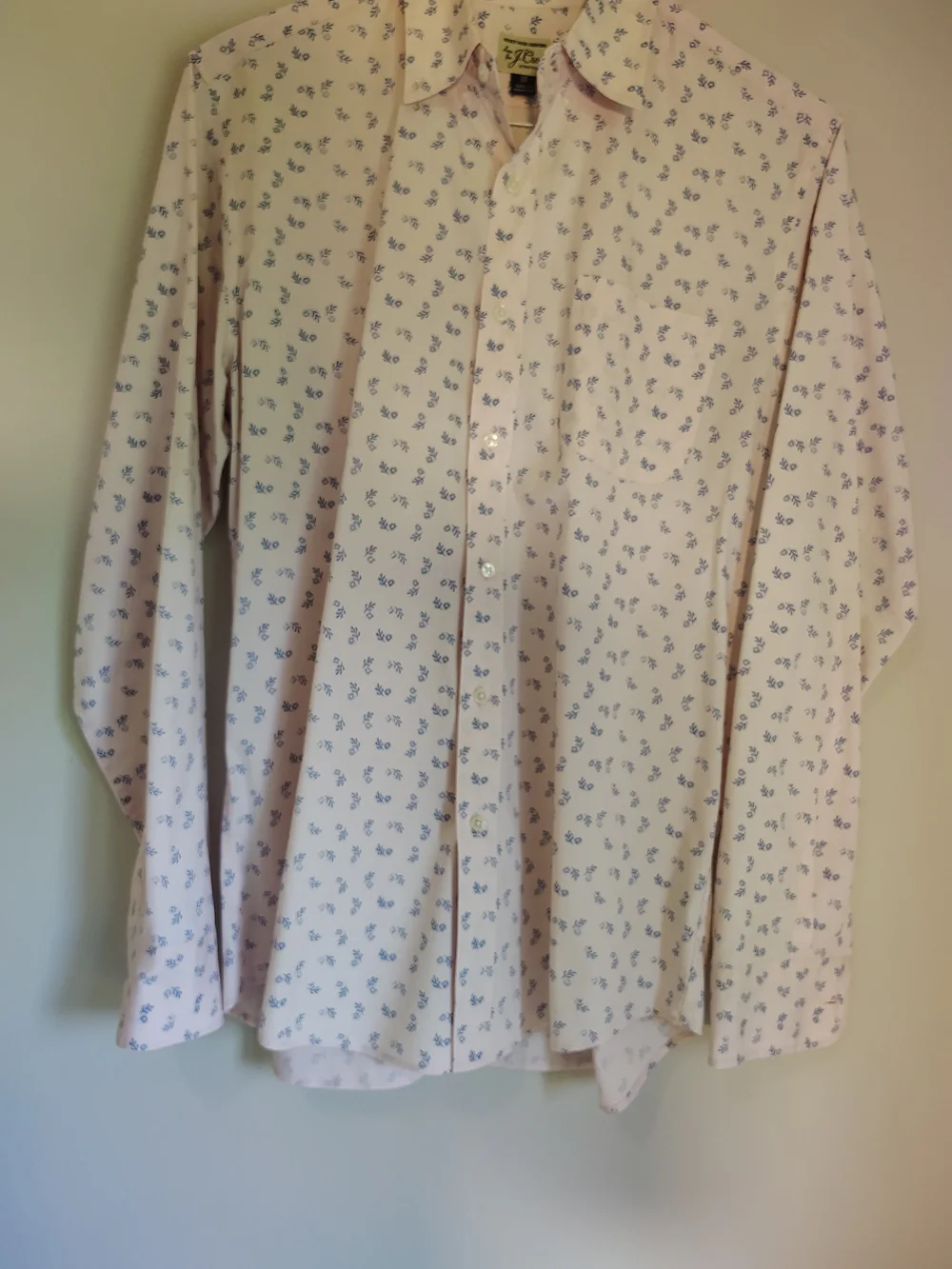 JCREW Men's Pale Pink Button-Up Shirt with Navy Floral Print Medium Slim Fit